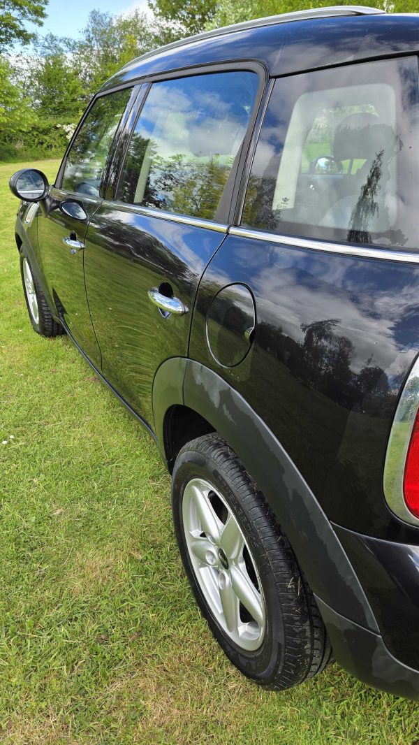 Mini ONE Countryman - Image 8